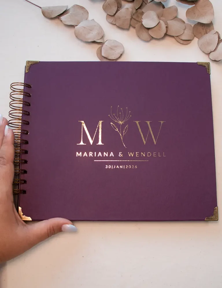 Livro para Fotos e Mensagens de Casamento - Saurá Ameixa 2